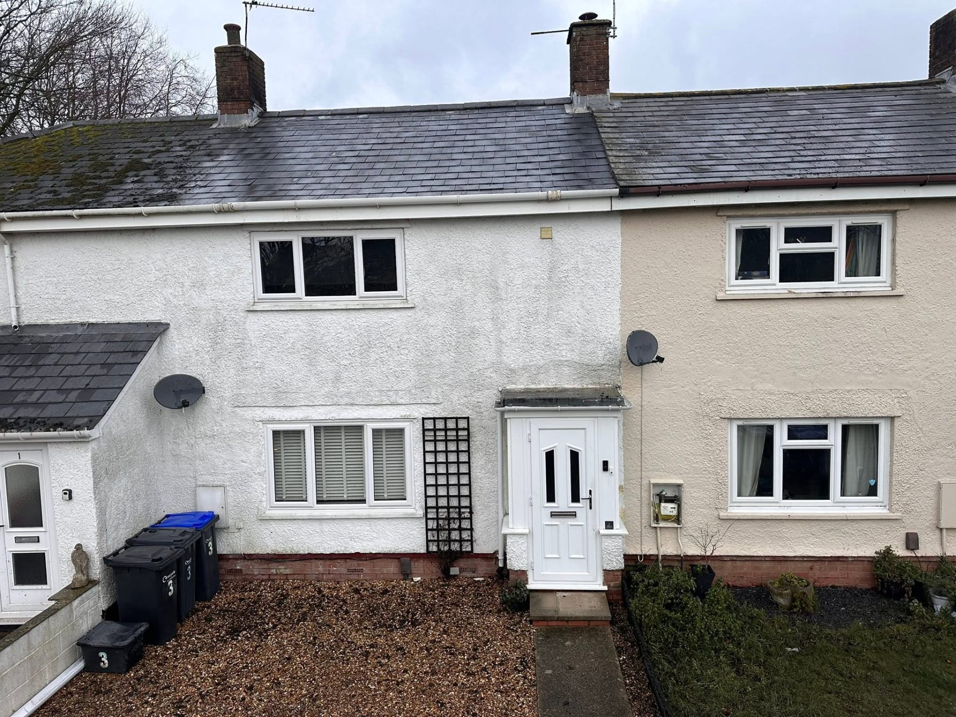 After, Render cleaning, algae & staining removed, Render Cleaning, Dorset – Dorset Exterior Cleaning